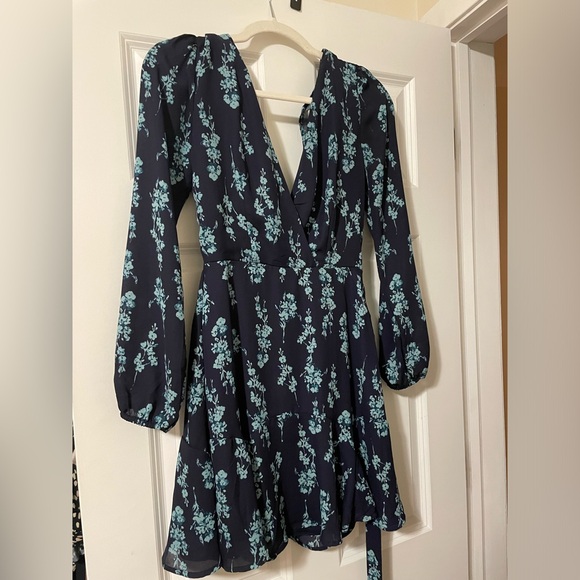 Francesca's Collections Dresses & Skirts - floral dress